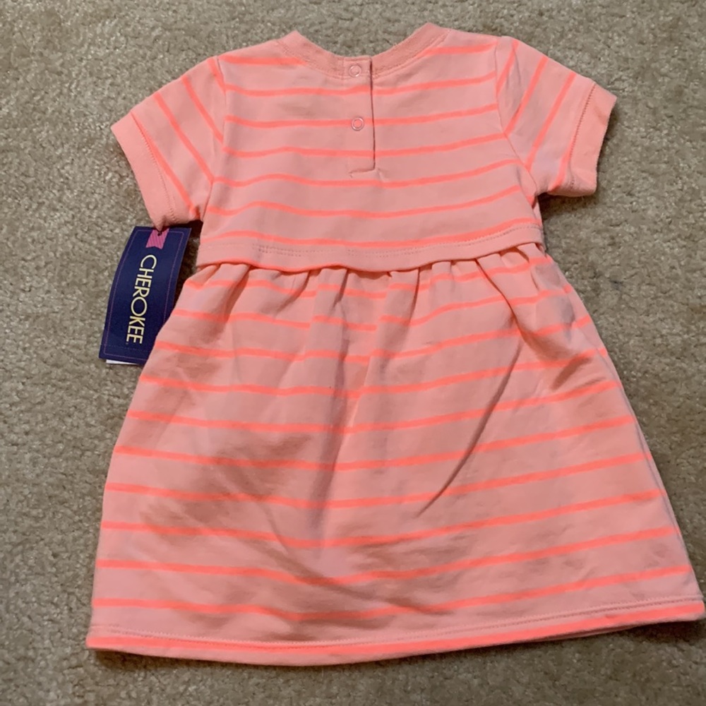 NWT girls dress with bloomers - Picture 3 of 3
